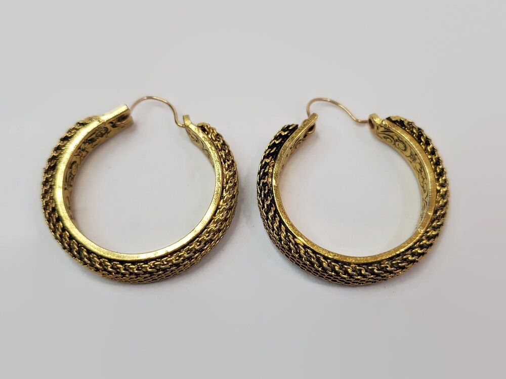 Gold Tone Mesh Design Hoop Earrings